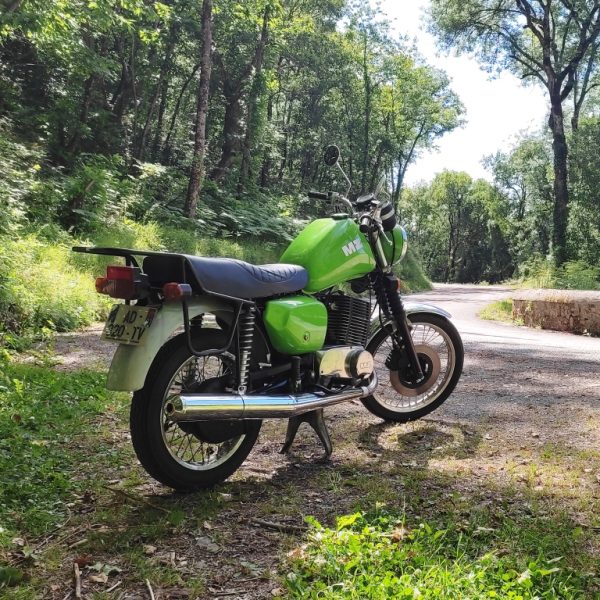 Type 251 ETZ, 1990, look revu par LOCARUSTICMOTO