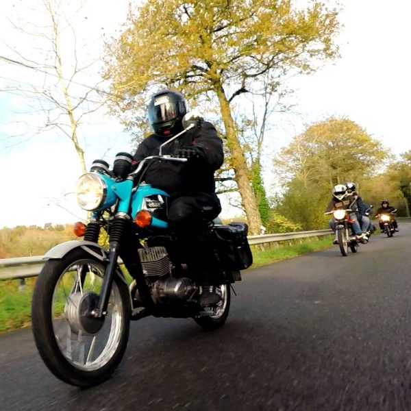 Moto MZ 125 TS à louer chez Locarusticmoto