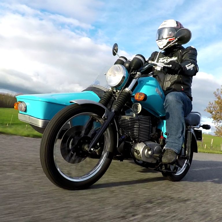 Sidecar MZ 250 TS à louer chez Locarusticmoto